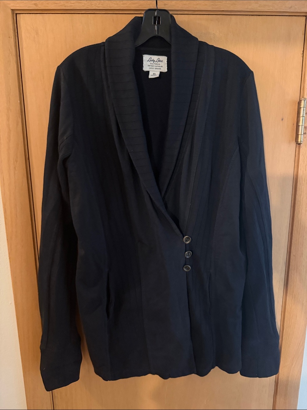 Lucky Lotus Lucky Brand Women’s Shawl Collar Button-Front Cardigan Black XL